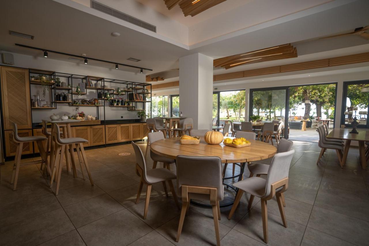 Zoe Seaside Resort Gialova Exterior foto