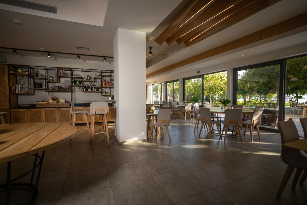 Zoe Seaside Resort Gialova Exterior foto