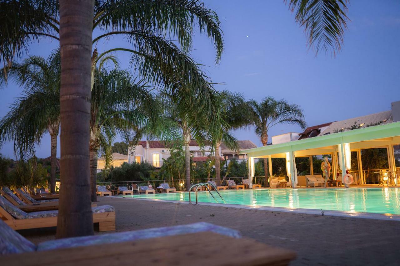 Zoe Seaside Resort Gialova Exterior foto