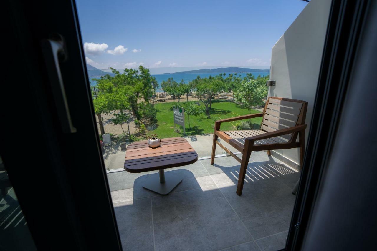 Zoe Seaside Resort Gialova Exterior foto